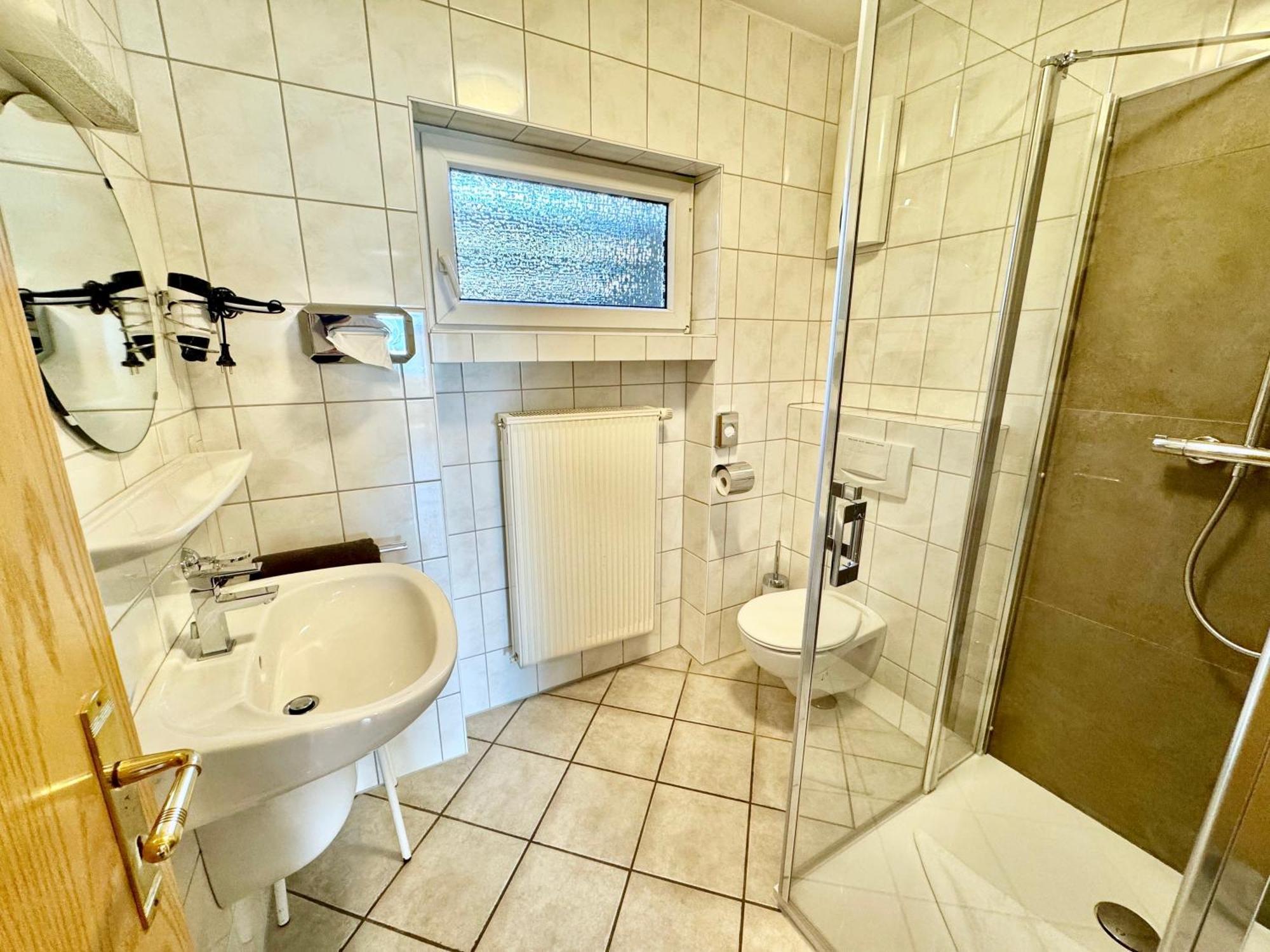 Schnuetgenhof Appartements Аттендорн Экстерьер фото